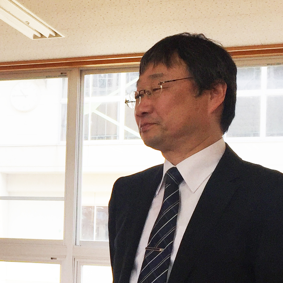 校長先生の素顔に迫る！ 新発田市立二葉小学校PTA